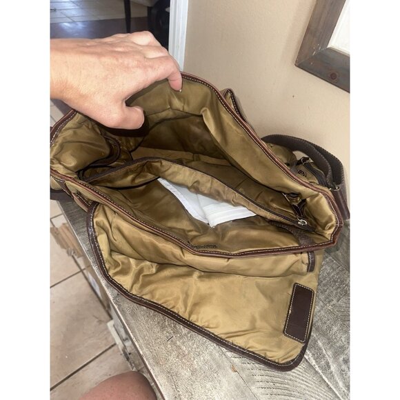 Vintage Eddie Bauer Down Tan Messenger Diaper Bag - Picture 6 of 7